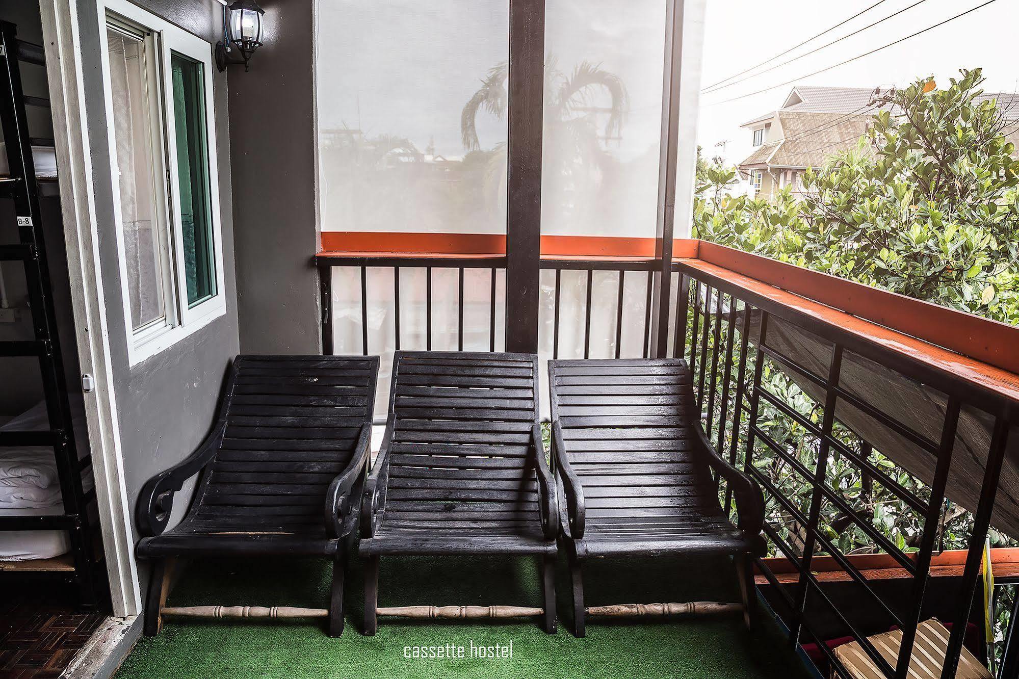 Cassette Hostel Chiang Mai Exterior photo